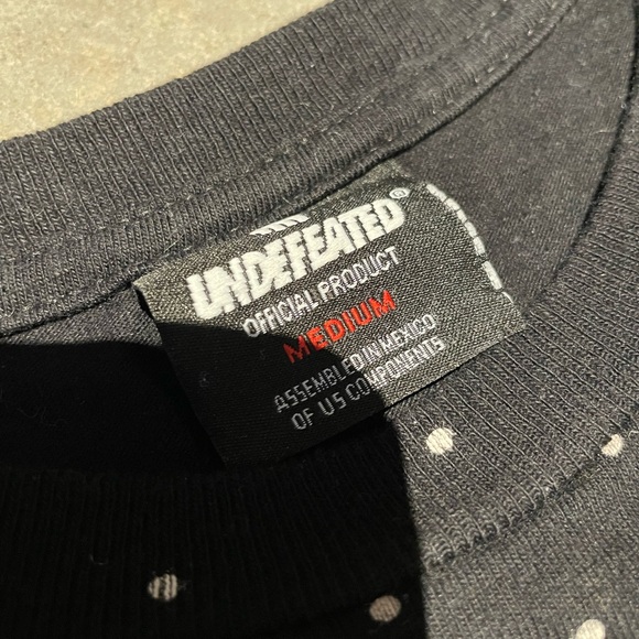 Undefeated tee - Picture 2 of 3